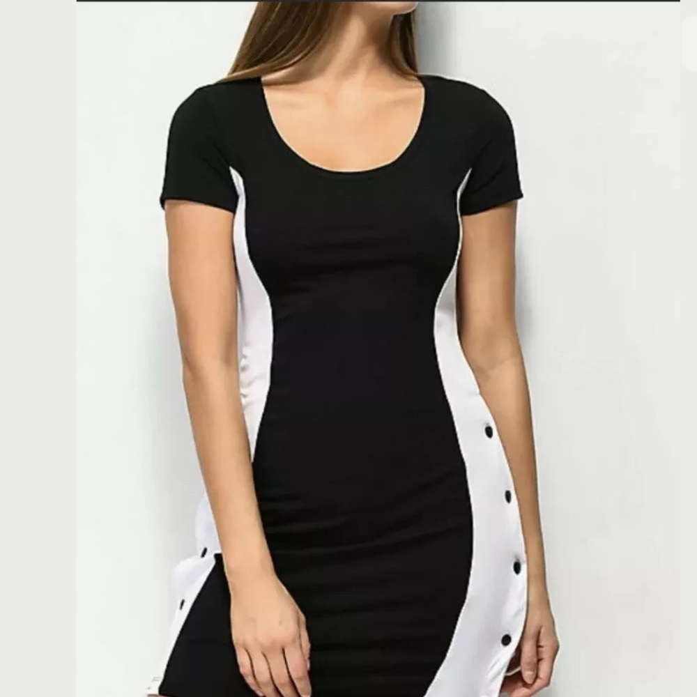 Seek The Label Side Snap Mini Dress Black White